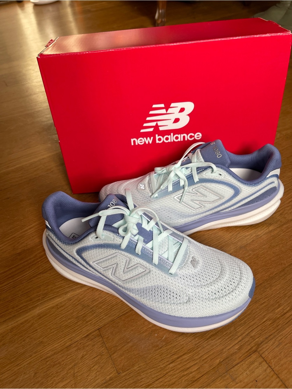New Balance Women's 1080v15 Glint Blue/Silver Running Shoe NWT